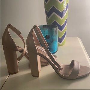steve madden nude heels